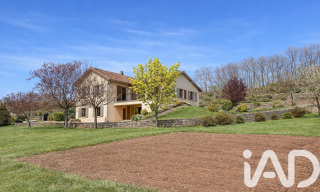 Maison 9 Pièces 210 m² à vendre à Vernassal (43270)