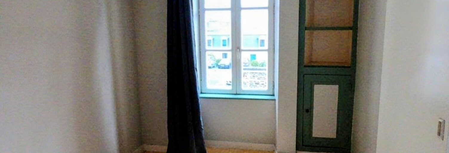 Immeuble  262 m² à vendre à Fougères (35300)