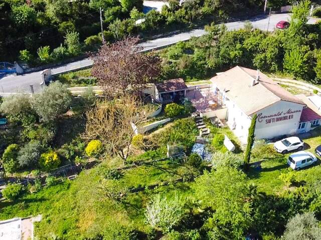 double habitation sur 2 200 m² de terrain piscinable — photo du bien