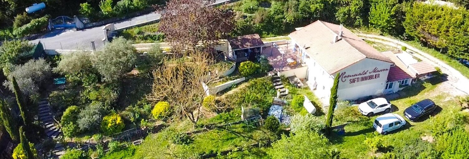 Maison 8 Pièces 155 m² à vendre à Belgentier (83210)