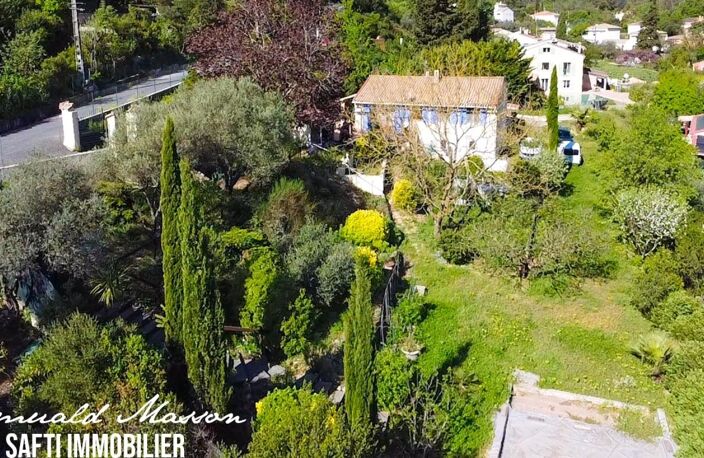 double habitation sur 2 200 m² de terrain piscinable — photo 4