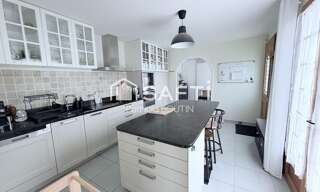 Maison 9 Pièces 190 m² à vendre à Villiers-en-Plaine (79160)