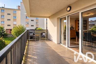 Appartement 3 pièces 244000 €