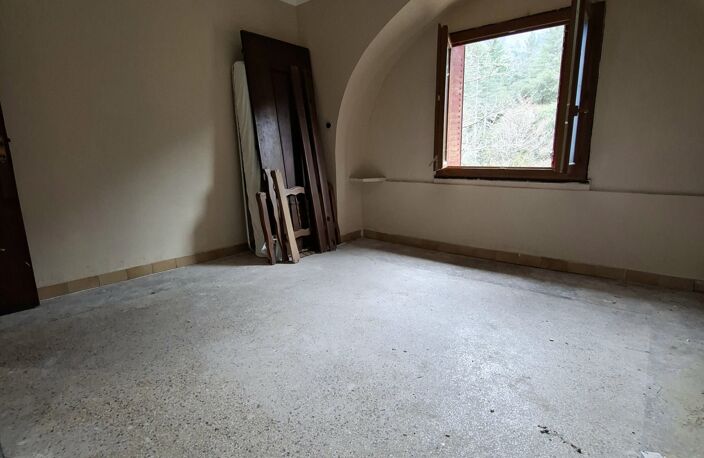 Vente Maison/villa 5 pièces — photo 4