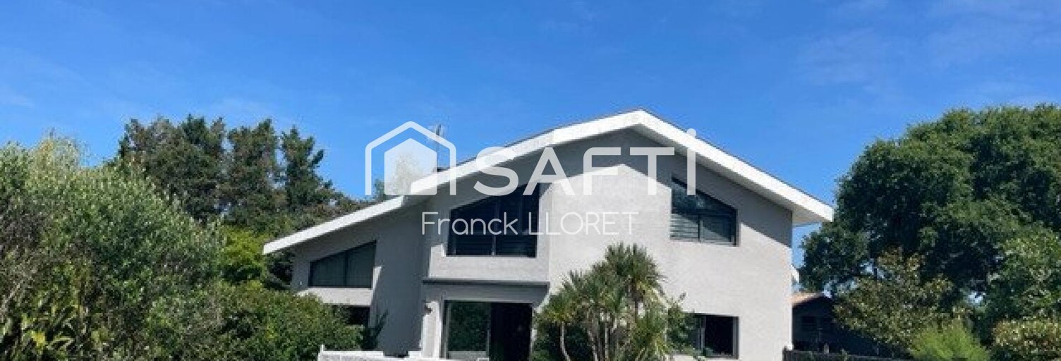 Maison 11 Pièces 300 m² à vendre à Vendays-Montalivet (33930)