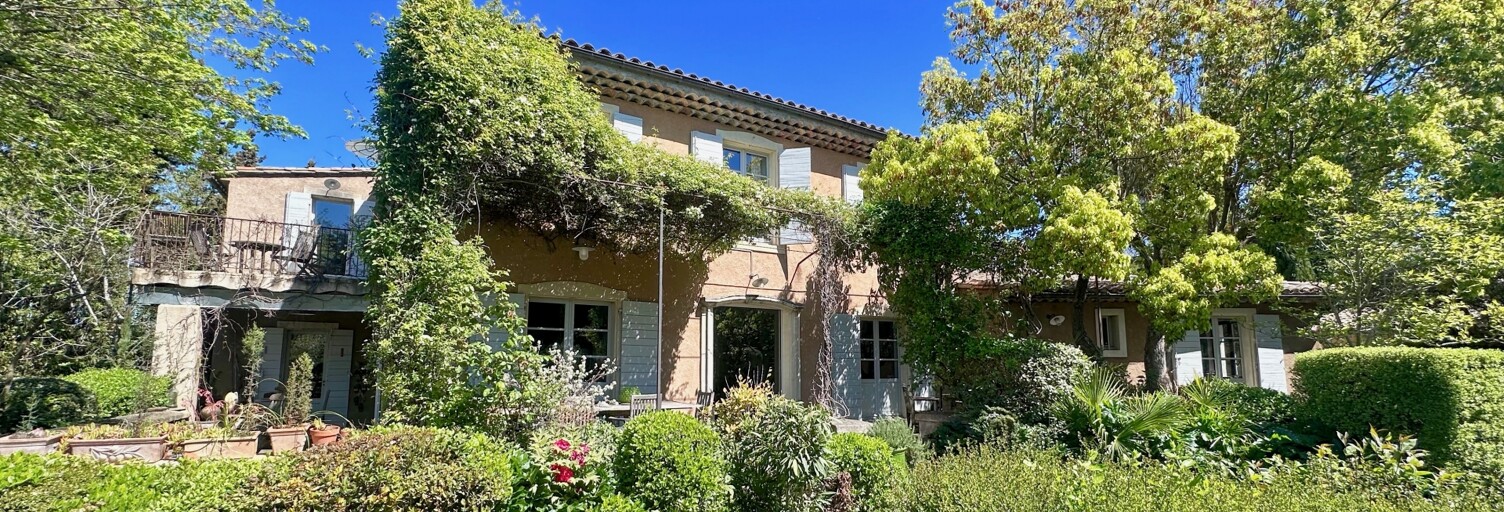 Maison 8 Pièces 256 m² à vendre à Sainte-Cécile-les-Vignes (84290)