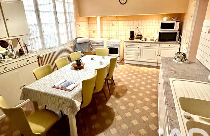 Vente Maison de ville 12 pièces — photo 2