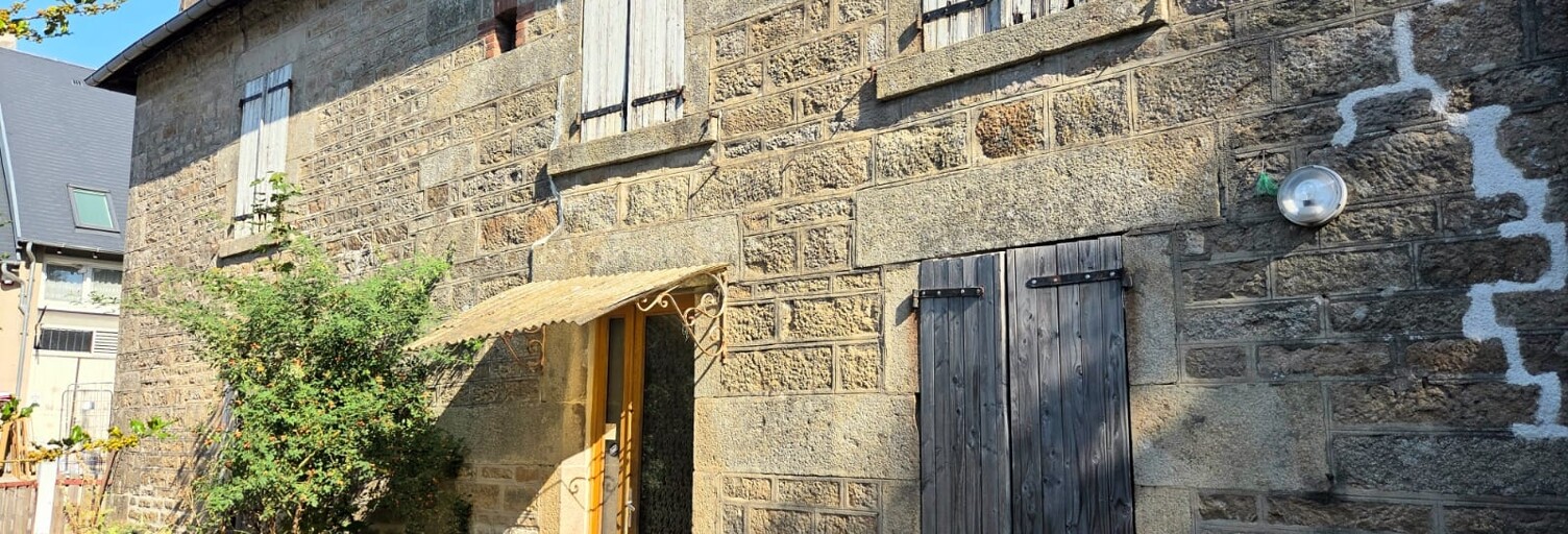 Maison 7 Pièces 97 m² à vendre à Royère-de-Vassivière (23460)