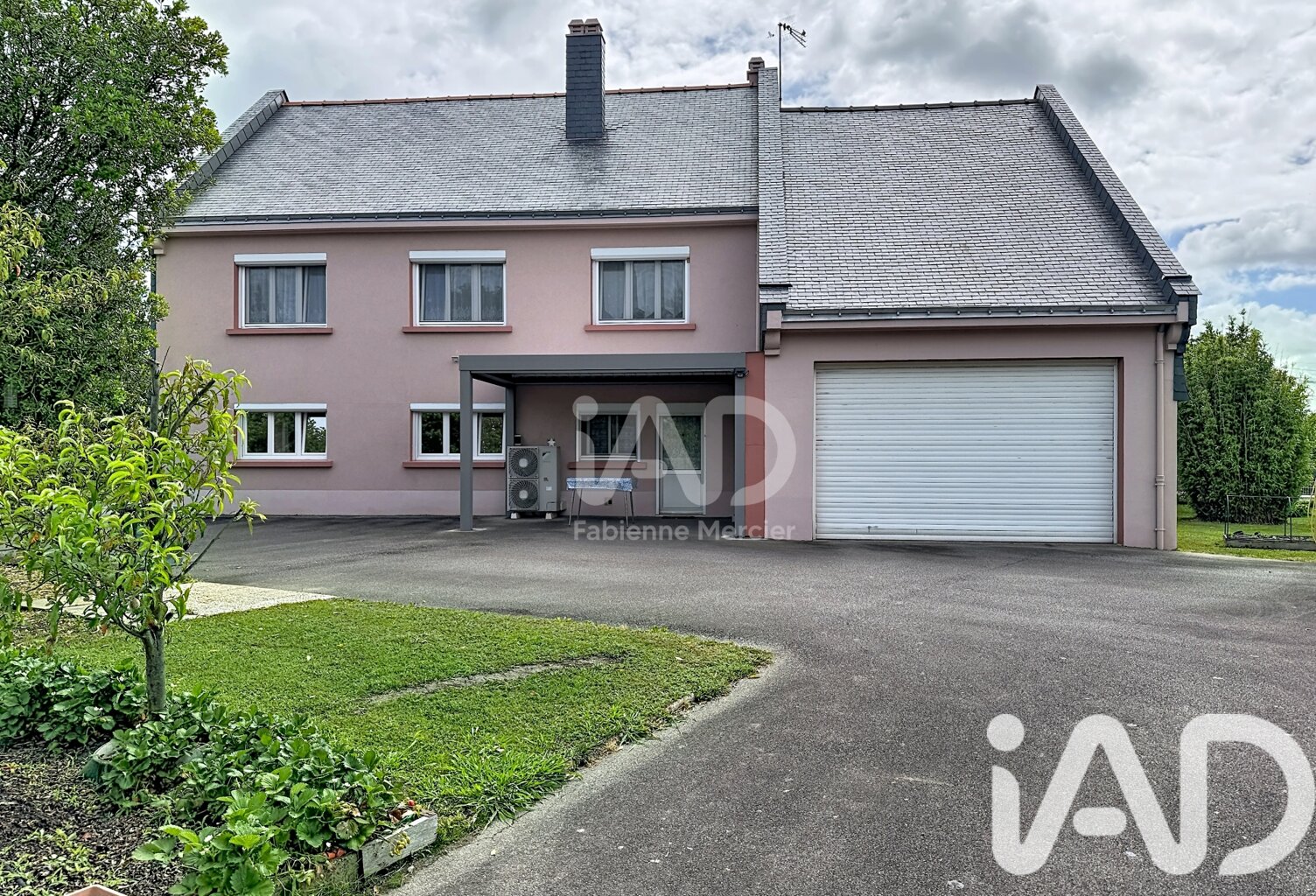 Vente Maison traditionnelle 7 pièces — photo 1