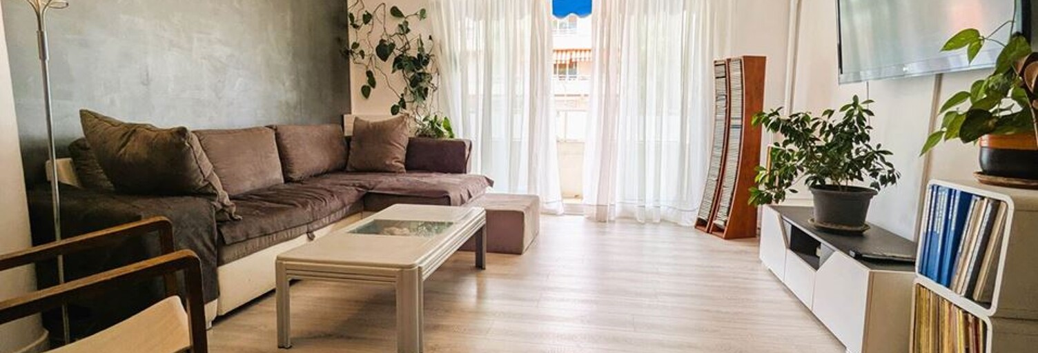 location vacances Appartement 2 Pièces 70 m² à Hyères (83400)