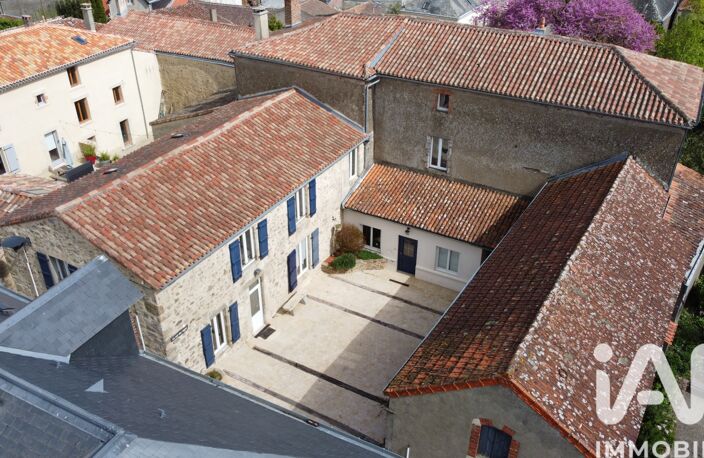 Vente Maison/villa 11 pièces — photo 2