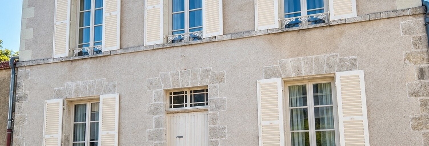 Maison 11 Pièces 325 m² à vendre à Menars (41500)