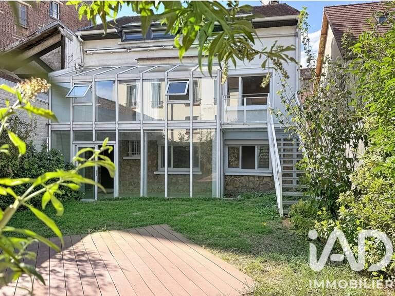 Vente Maison/villa 8 pièces — photo 1