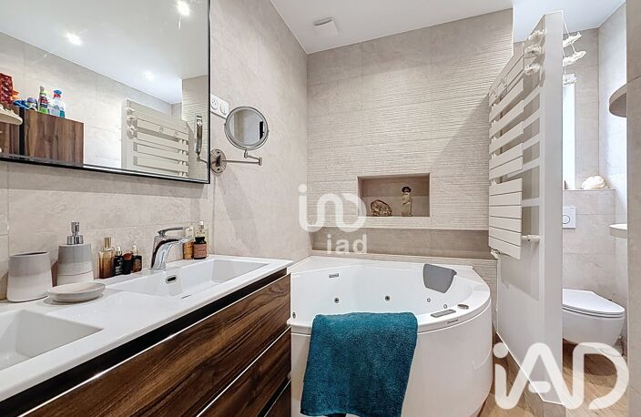Vente Maison/villa 8 pièces — photo 2