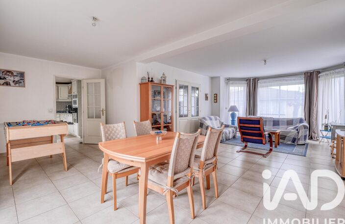 Vente Maison/villa 6 pièces — photo 2