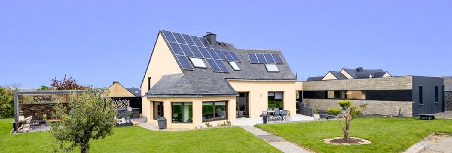 Maison 7 Pièces 156 m² à vendre à Plounéventer (29400)