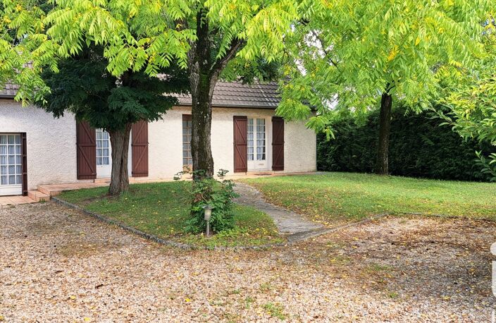 Vente Maison traditionnelle 10 pièces — photo 2