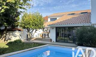 Maison 8 Pièces 200 m² à vendre à Machecoul-Saint-Même (44270)