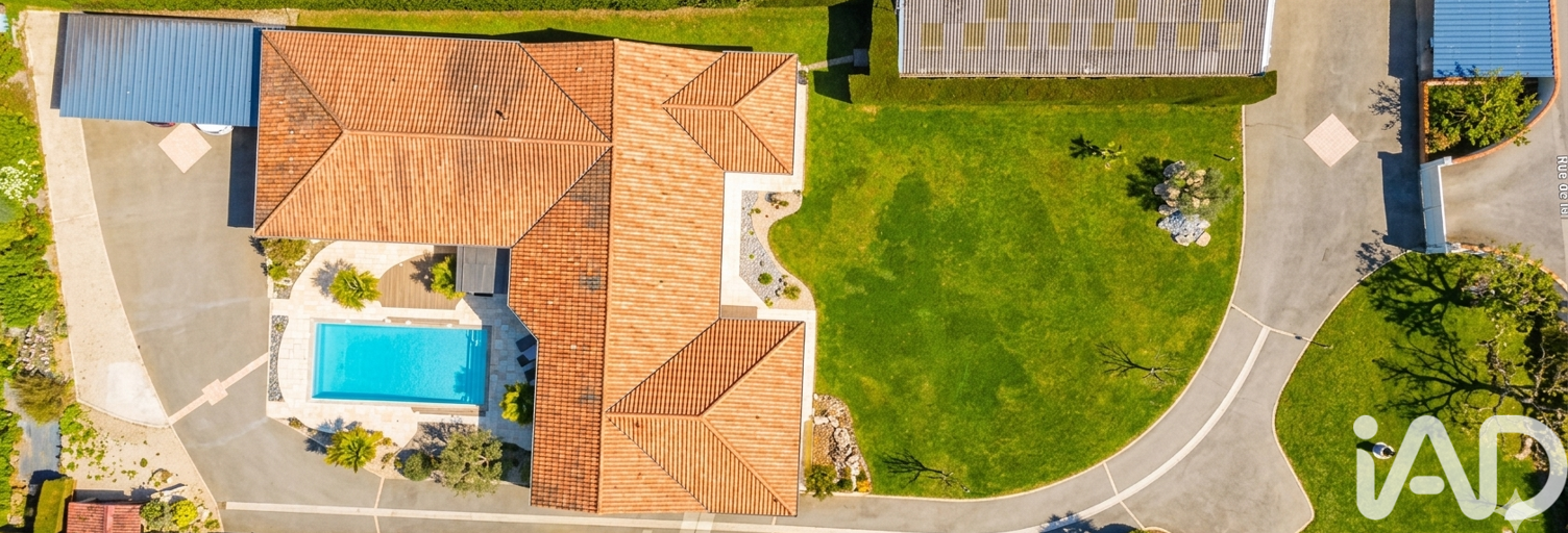 Maison 8 Pièces 228 m² à vendre à Pompaire (79200)