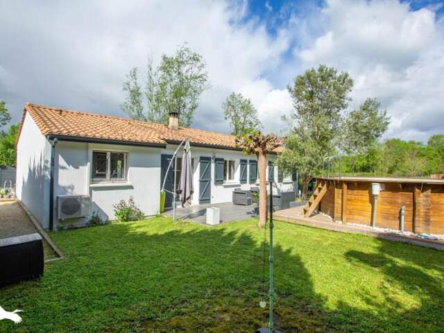 Contemporaine de 5 pièces principales — photo du bien