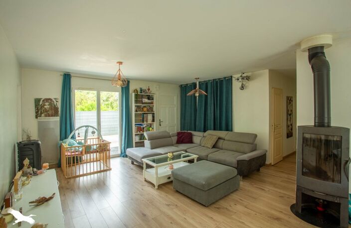 Contemporaine de 5 pièces principales — photo 3