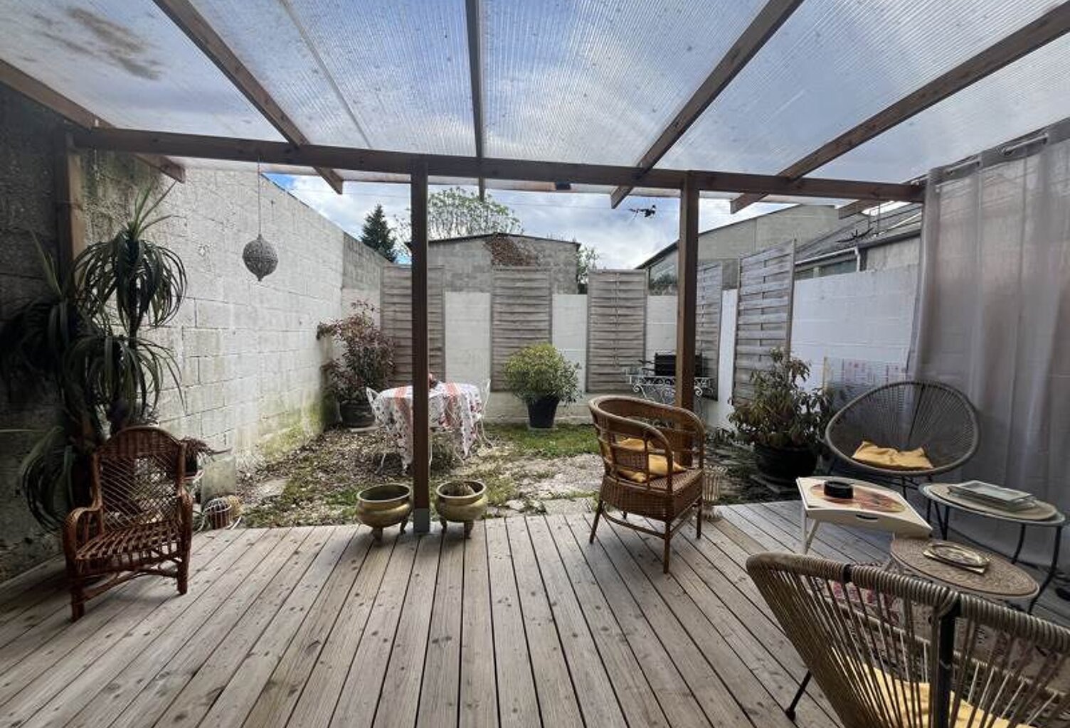 Maison de ville de 3 pièces principales — photo 1