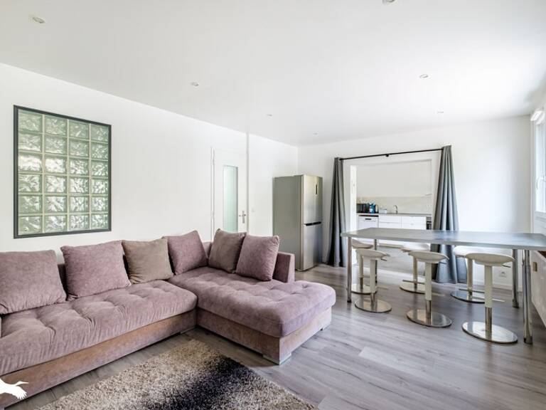Appartement de 8 pièces principales — photo 1