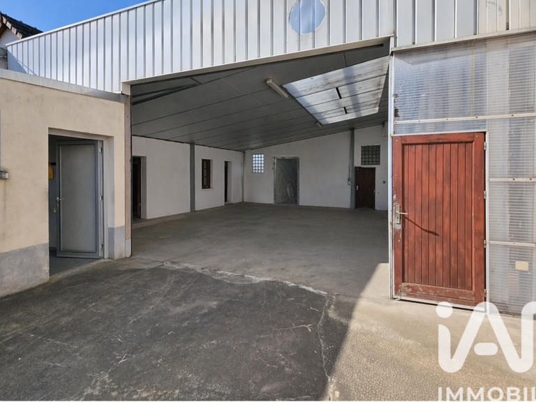 Vente Boutique/Local commercial 400 m&sup2; — photo 1