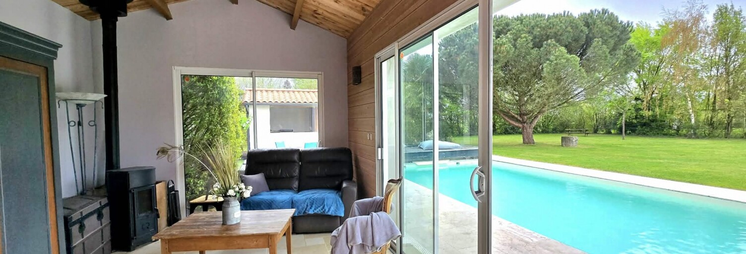 Maison 8 Pièces 135 m² à vendre à Sainte-Florence (85140)