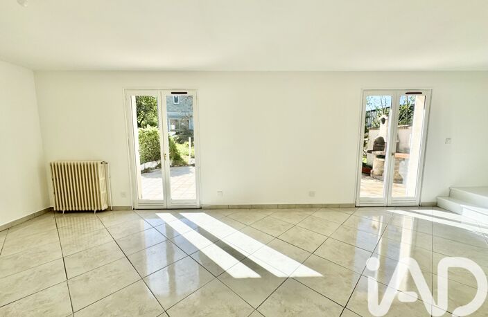 Vente Maison/villa 5 pièces — photo 2