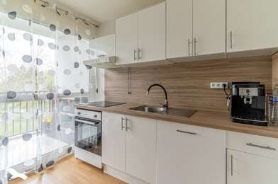 Appartement 3 pièces 169087 €