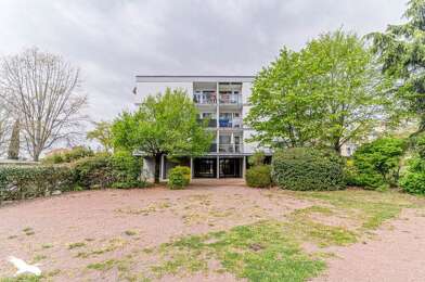 Appartement 3 pièces 153700 €