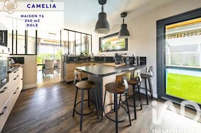 Maison 8 pièces 450000 €