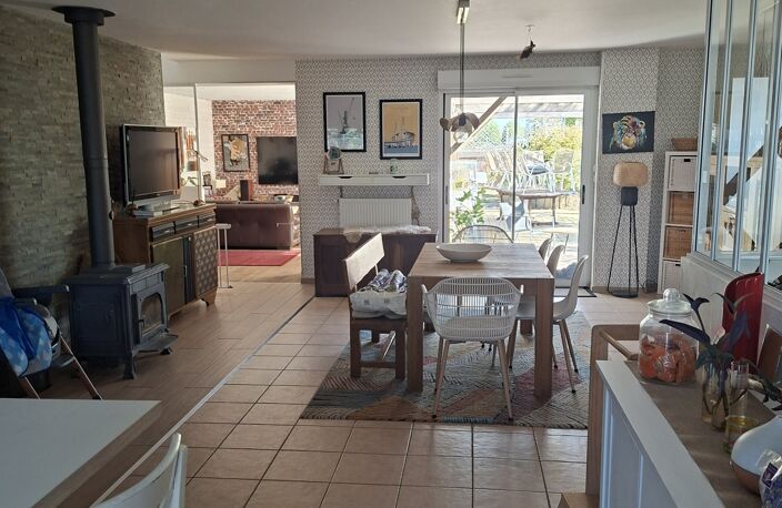 Vente Maison traditionnelle 9 pièces — photo 4