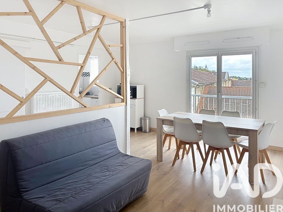 Appartement à louer, 1 pièces, 32 m², Auch