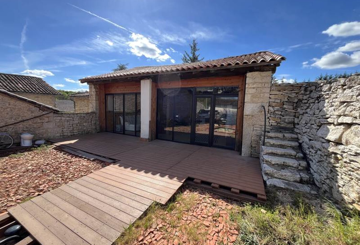 Grange de 2 pièces principales — photo 1