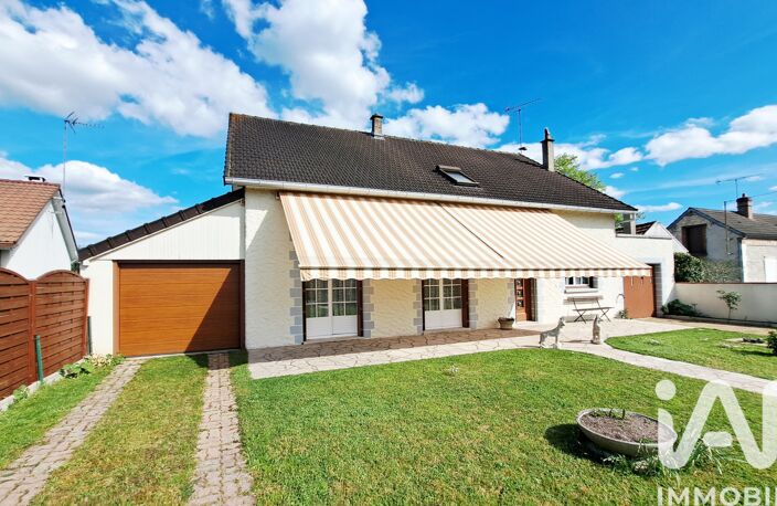 Vente Maison/villa 8 pièces — photo 3