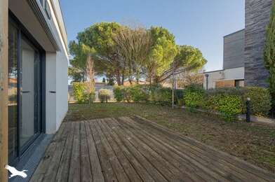 Appartement 4 pièces 228975 €