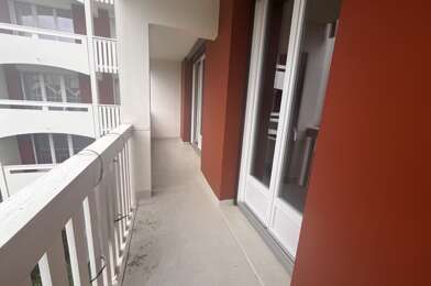 Appartement 4 pièces 144172 €
