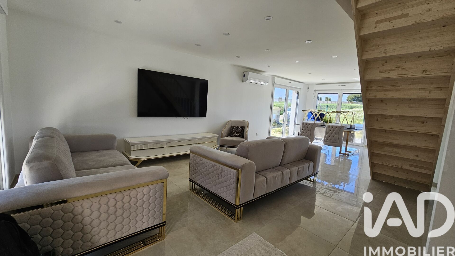 Vente Maison/villa 5 pièces - Photo 2