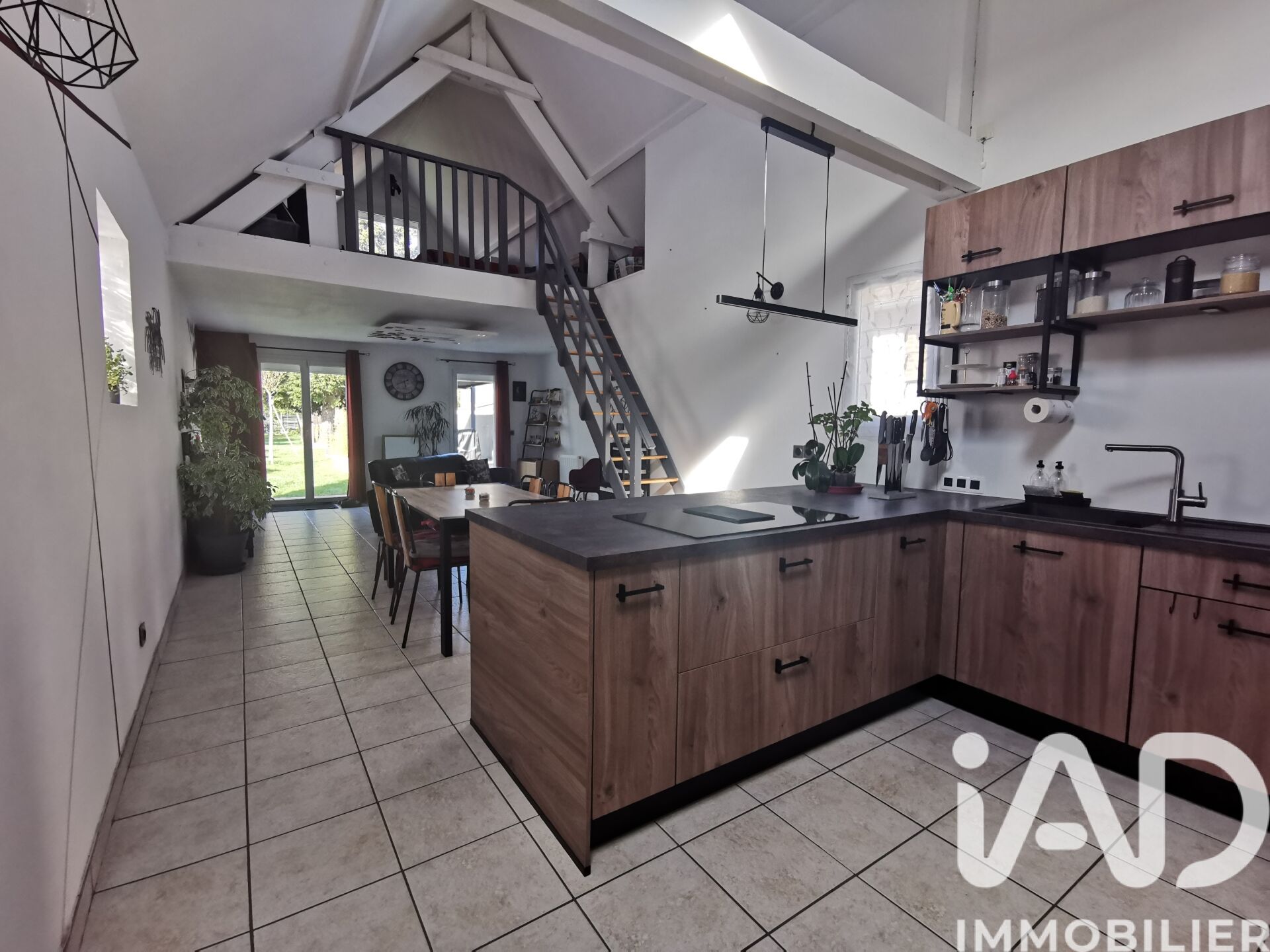 Vente Maison/villa 5 pièces - Photo 2
