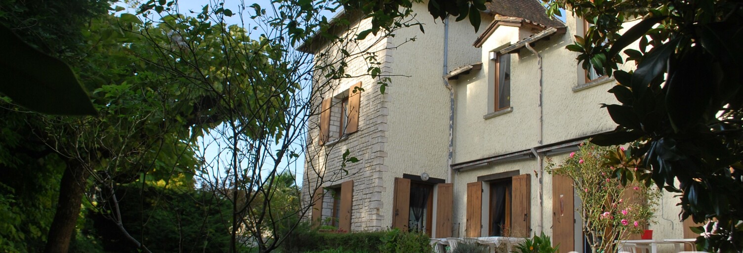 Maison 8 Pièces 230 m² à vendre à Margueron (33220)