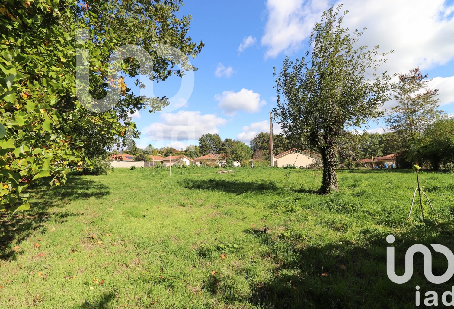 Vente Terrain à bâtir 1 177 m&sup2; — photo 1
