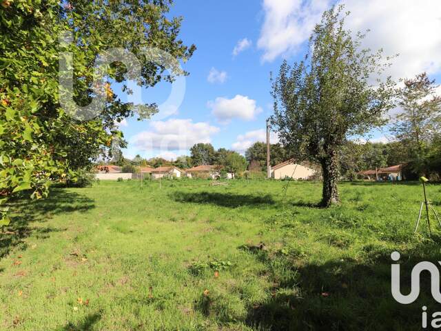 Vente Terrain à bâtir 1 177 m&sup2; — photo du bien