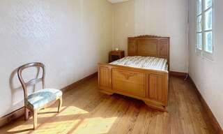 Maison 8 Pièces 190 m² à vendre à Saint-Aigulin (17360)