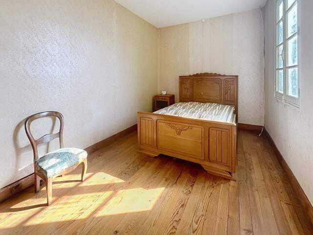 Maison de ville de 8 pièces principales — photo du bien