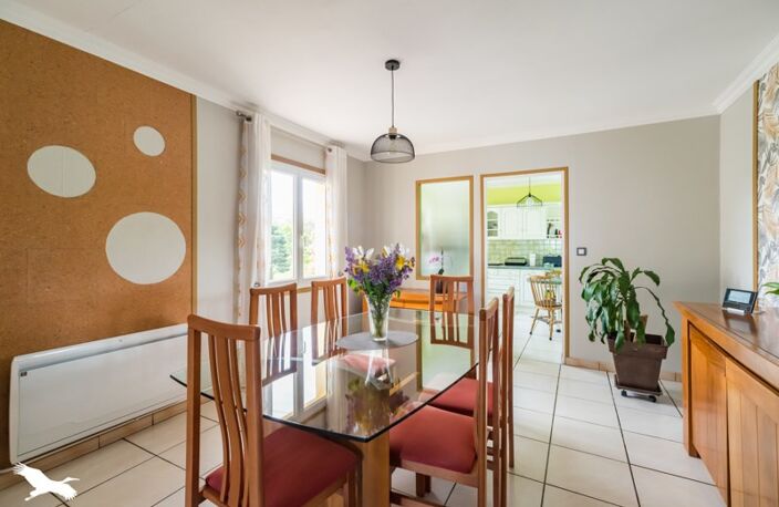 Maison art déco de 5 pièces principales — photo 4