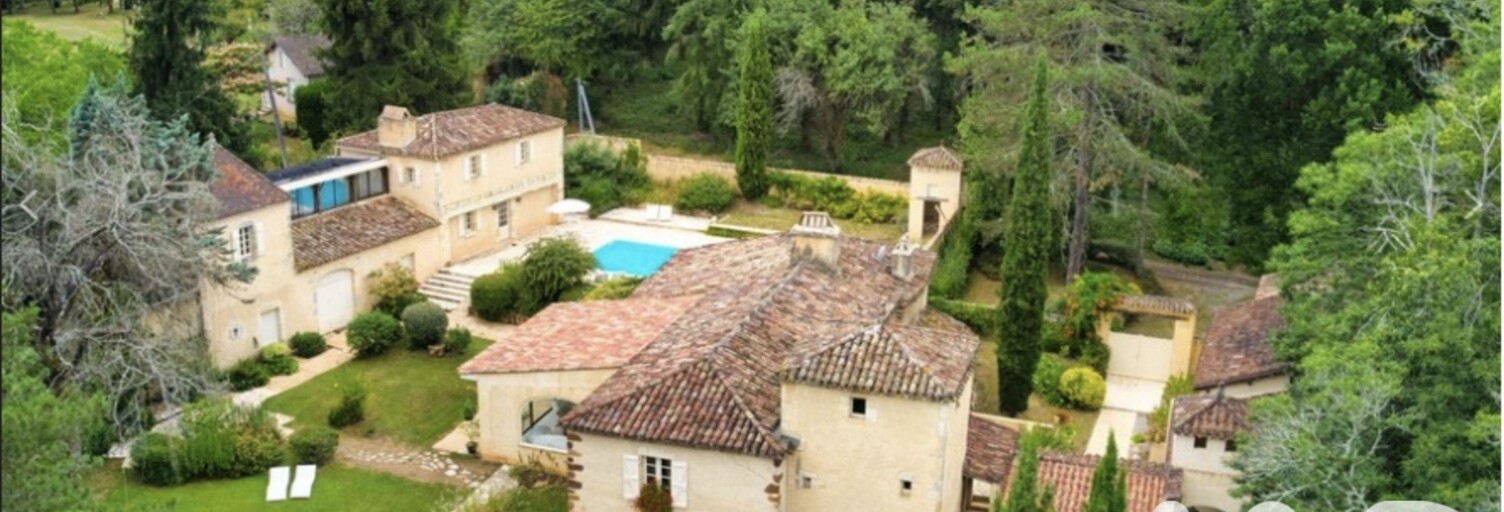 Maison 10 Pièces 305 m² à vendre à Mazeyrolles (24550)