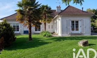 Maison 5 Pièces 136 m² à vendre à Civray (86400)