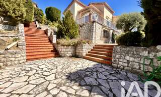 Maison 7 Pièces 145 m² à vendre à Vence (06140)